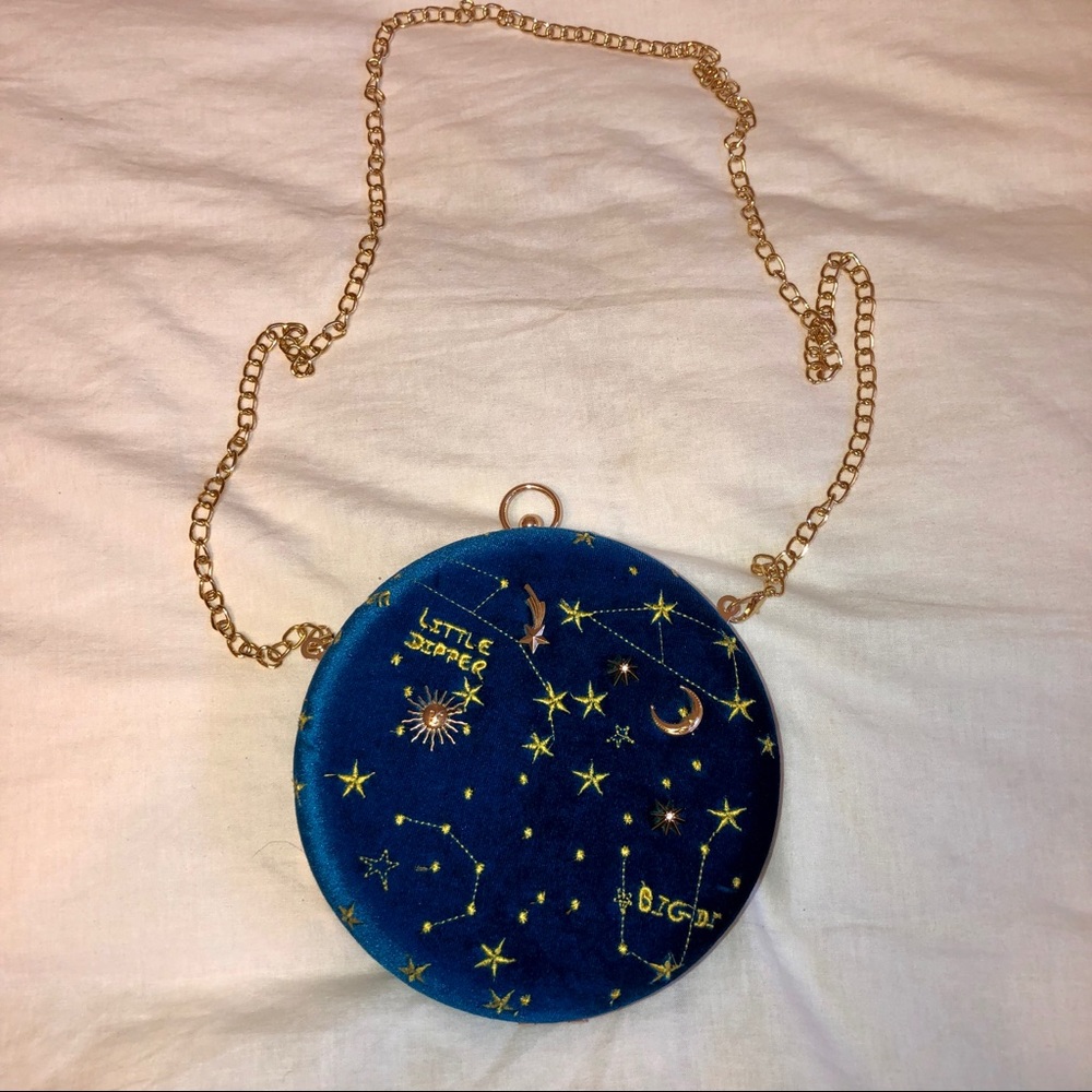 Shoulder bag ✨🌙✨